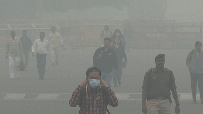 NO COMMENT: Nueva Delhi sigue asfixiada por el aire contaminado