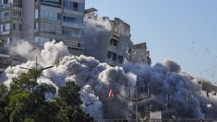 Fuertes ataques aéreos israelíes golpean suburbios del sur de Beirut