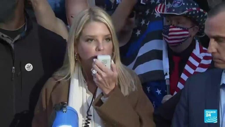 Trump postula a Pam Bondi como fiscal general luego de que Matt Gaetz retirara su candidatura