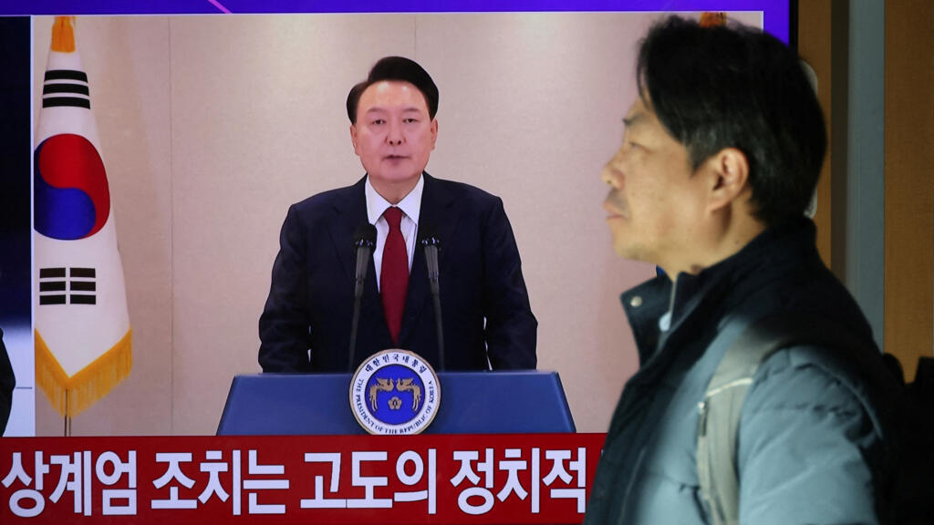 El presidente de Corea del Sur defiende su decisión de imponer la ley marcial y descarta dimitir