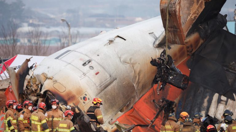 ¿Qué causó el letal accidente aéreo en Corea del Sur?: lo que sabemos del siniestro