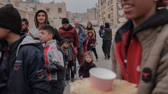 En Alepo, devastada por la guerra, la esperanza surge entre las ruinas