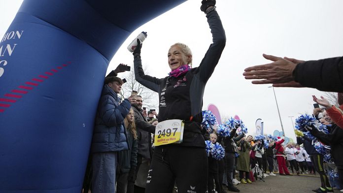 Hilde Dosogne bate el récord mundial tras correr una maratón durante todos los días de 2024