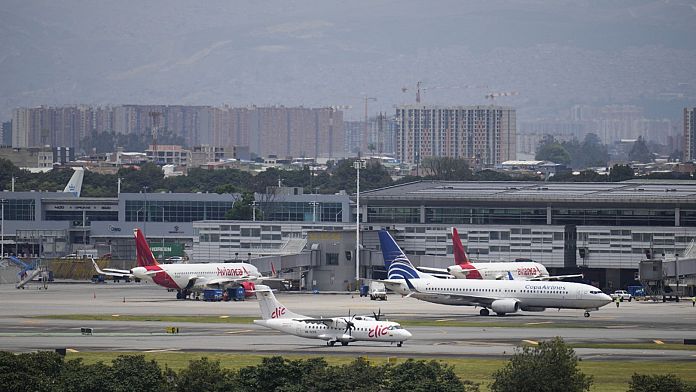 Un comité de la ONU asegura que hay 20.000 cadáveres sin identificar en un aeropuerto de Bogotá