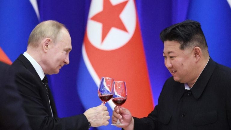 Entra en vigor el pacto de asistencia militar entre Rusia y Corea del Norte, que alerta a Occidente