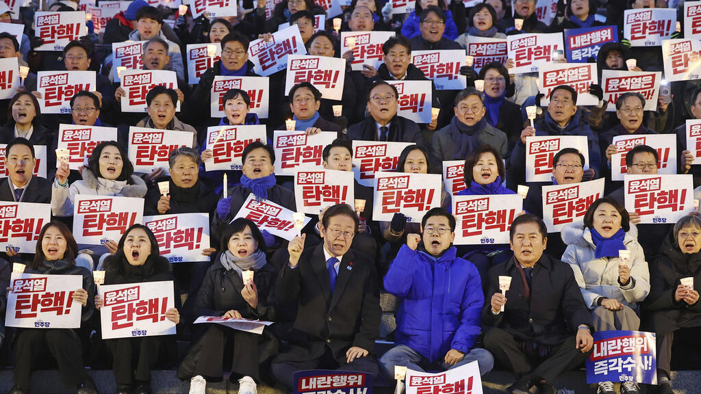 El presidente de Corea del Sur encara una moción de censura tras declarar la ley marcial