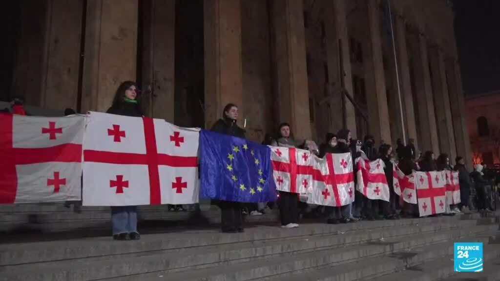 Georgia: comunidad internacional sigue de cerca la represión en las protestas proeuropeas