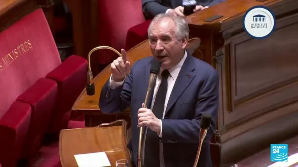 Críticas al nuevo Gobierno del primer ministro François Bayrou