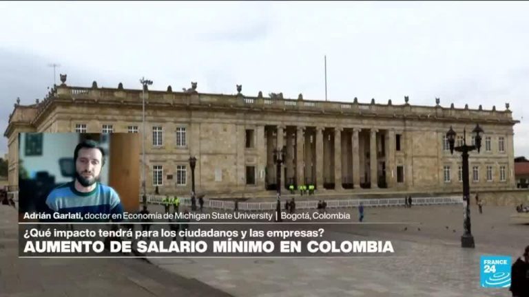 Adrián Garlati: "Aumento del salario mínimo en Colombia no fue concertado, sino decretado por Petro"