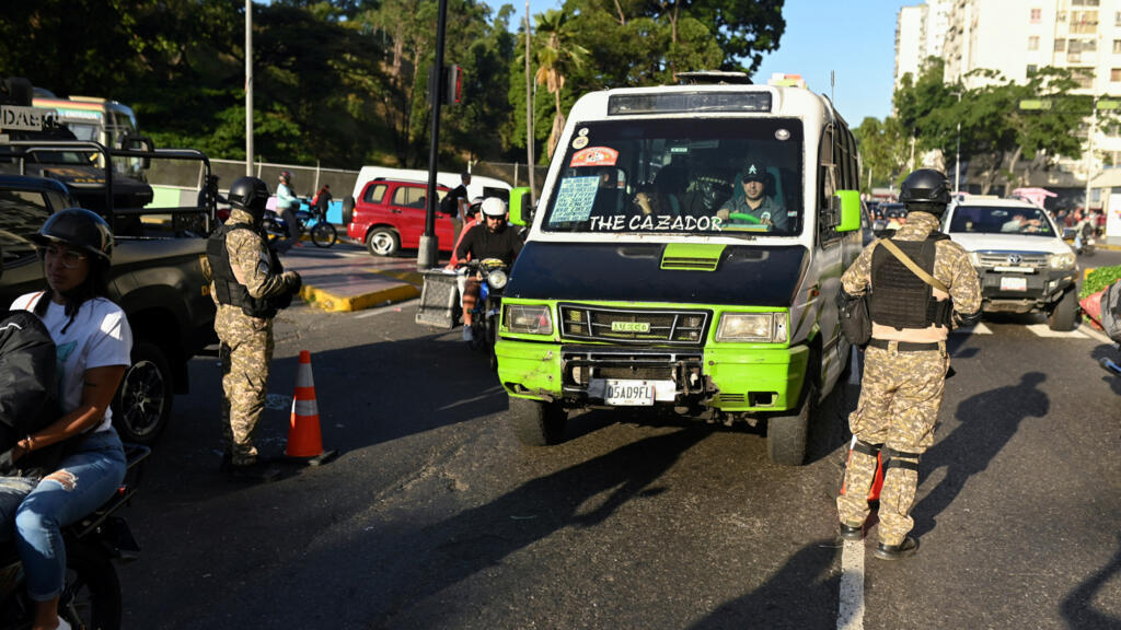 Denuncian ola de detenciones en Venezuela a dos días de la investidura presidencial