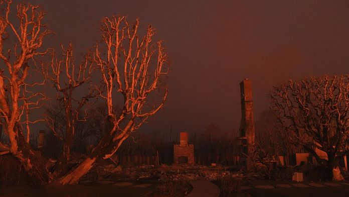 Última hora del incendio en Los Ángeles: "Es como si hubiese caído una bomba"