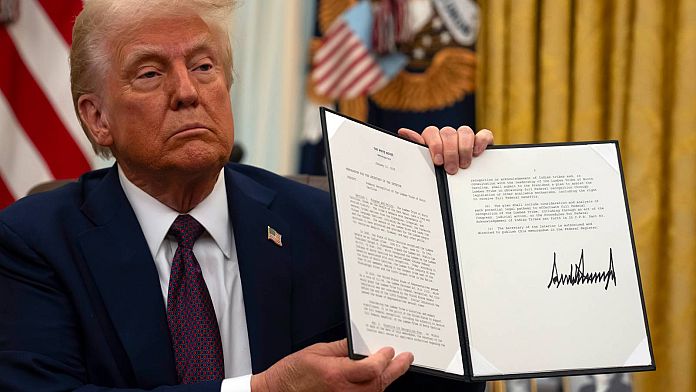 Estas son todas las órdenes ejecutivas que ha firmado Trump en su primera semana y que afectan a la tecnología