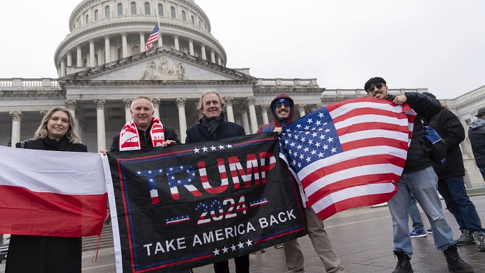 Los partidarios de Trump hacen cola en Washington para entrar a su "mítin de victoria"