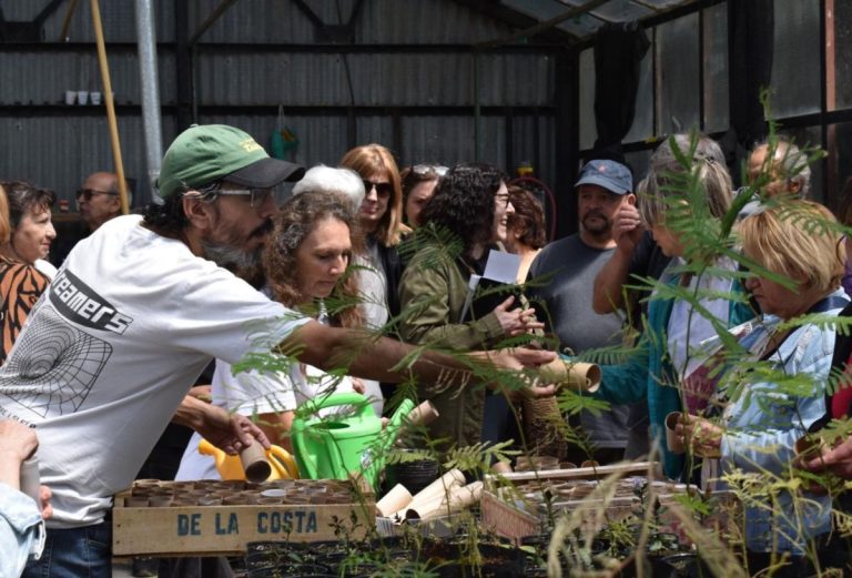 El Municipio impulsa talleres de siembra para niños y adultos mayores