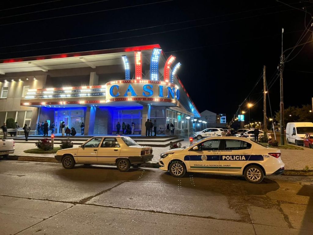 La Policía del Chubut detectó la presencia de menores en el Casino de Esquel y fueron clausuradas sus instalaciones