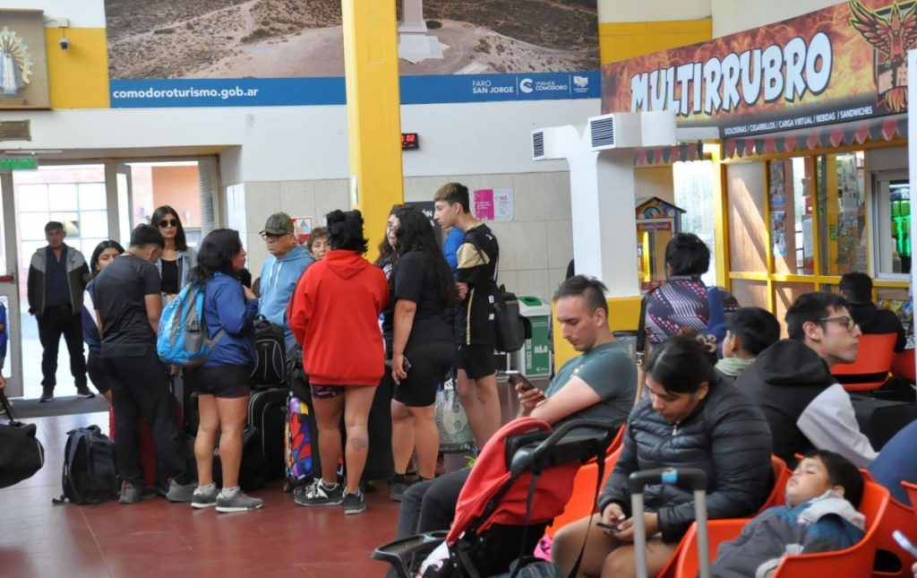 En diciembre, la Terminal de Ómnibus registró 12.000 pasajeros que salieron desde Comodoro