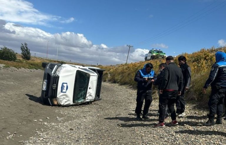 La policía de Santa Cruz desplegó un operativo por el temporal de viento