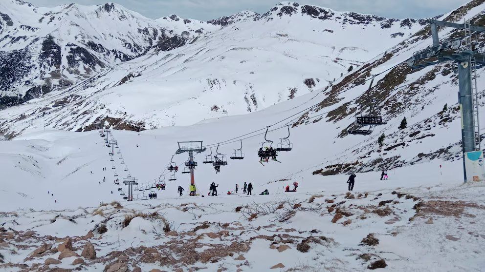 Grave accidente en una aerosilla en España deja decenas de heridos