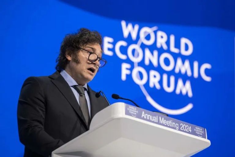 Milei llegó a Suiza para participar del Foro Económico Mundial en Davos