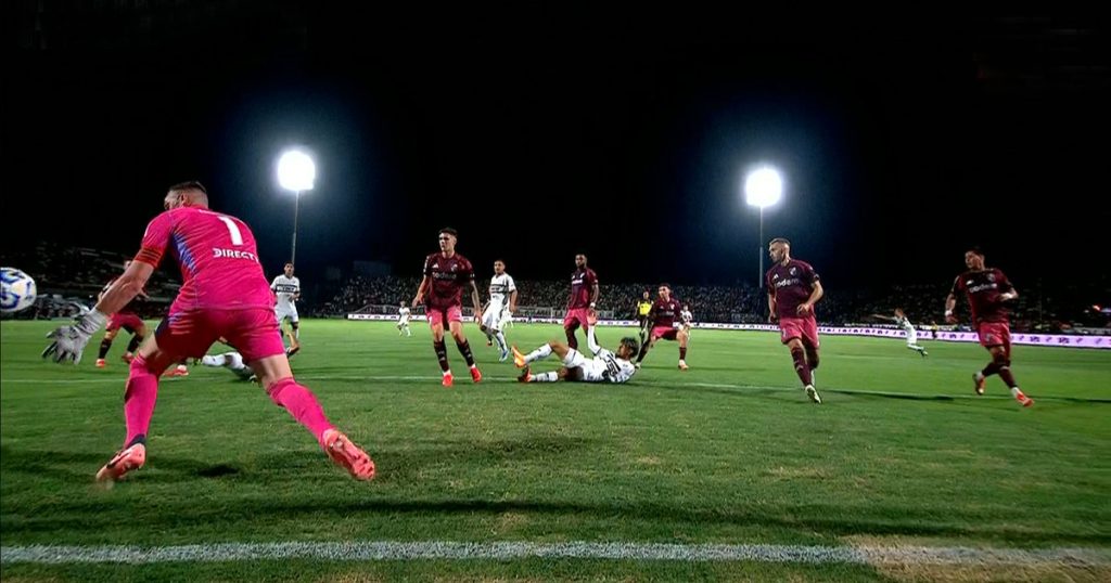 Franco Armani y su increíble blooper en el gol con el que Platense sorprende a River en el arranque del Apertura 2025