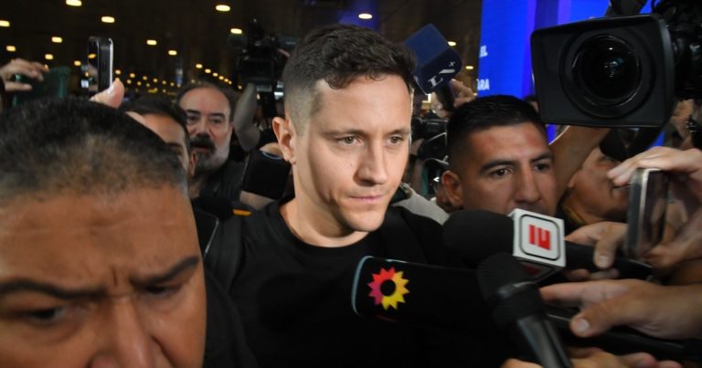 Ander Herrera pisó Buenos Aires y recibió un extraño reproche de un fanático del Real Zaragoza de España