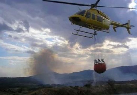 Vialidad Nacional colabora en la lucha contra el devastador incendio