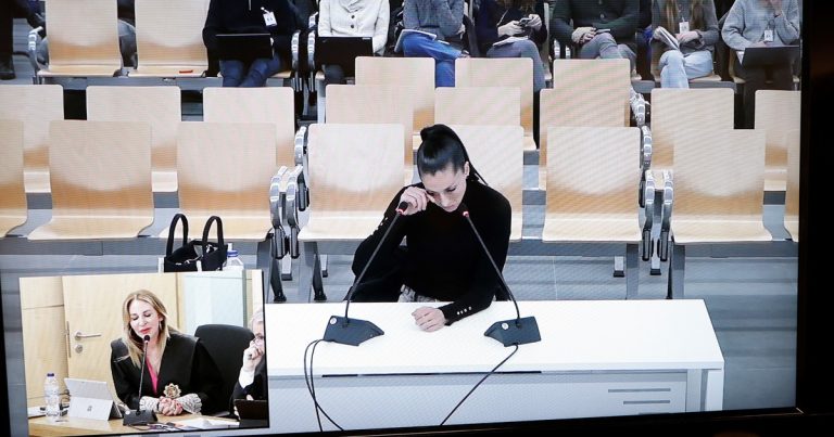 Arrancó el juicio a Luis Rubiales por el beso no consentido a Jenni Hermoso: "Me estaba besando mi jefe y eso no debe de ocurrir"