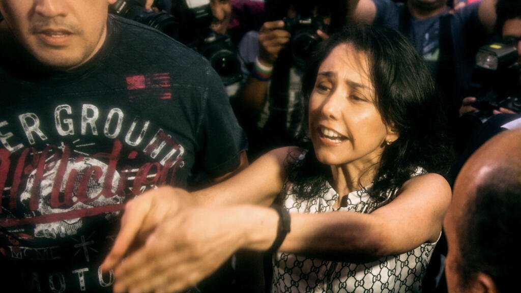 La esposa de Humala llega asilada a Brasil tras ser condenada en Perú por lavado