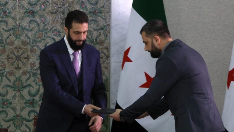 Siria ya tiene un Gobierno de transición: ¿logró Al-Sharaa la prometida inclusión?