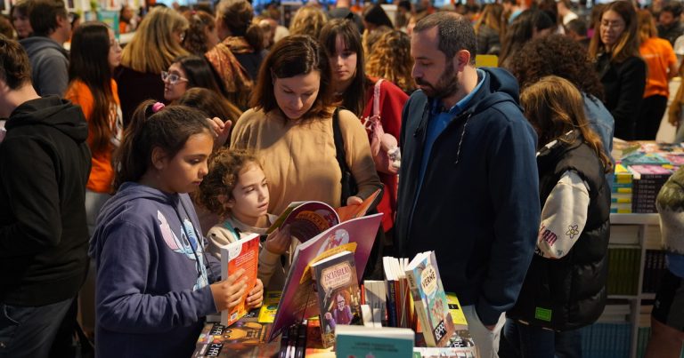 Abre sus puertas mañana la Feria del Libro con entradas accesibles y una nueva relación con el Gobierno