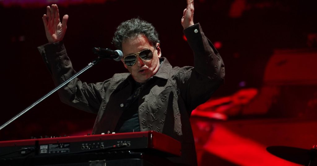 Quilmes Rock 2025: todos los cruces épicos, el momento patriótico, la sorpresa de Pity Alvarez y un Calamaro inspirado en el Día 1