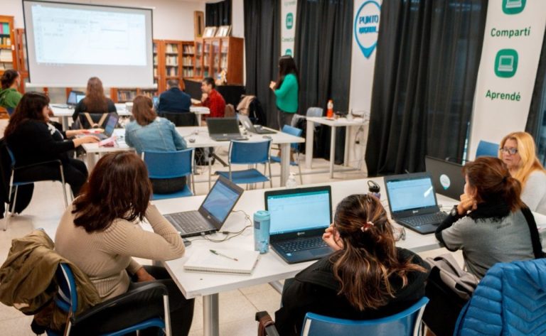 Comenzaron los cursos gratuitos de inclusión digital en el CIP 