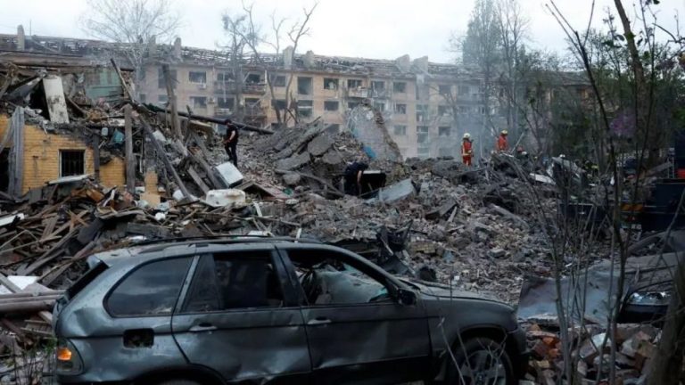 Rusia lanza un ataque devastador sobre Ucrania: al menos 9 muertos y más de 70 heridos en Kiev