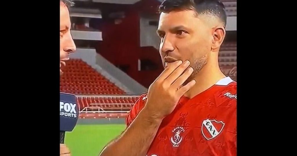 La insólita frase del Kun Agüero tras jugar en el Senior de Independiente: "Esta no es mi casa..."