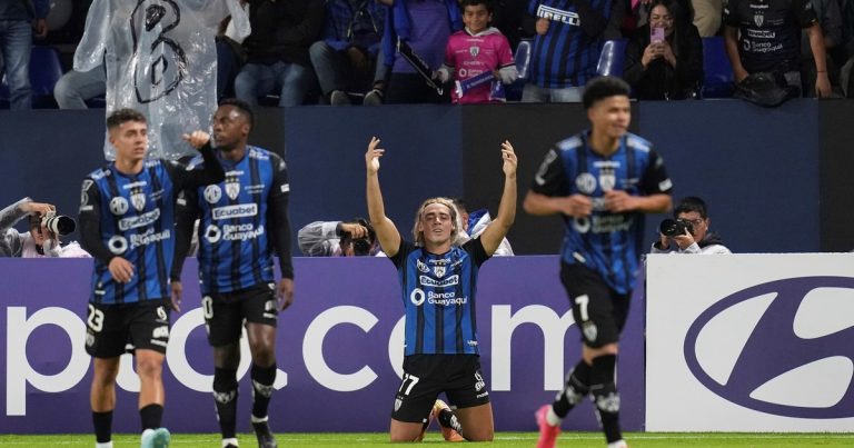 ¿Quién es Claudio Paul Spinelli?: el argentino que escapó en micro de la guerra en Ucrania y le metió dos goles en seis minutos a River por la Libertadores