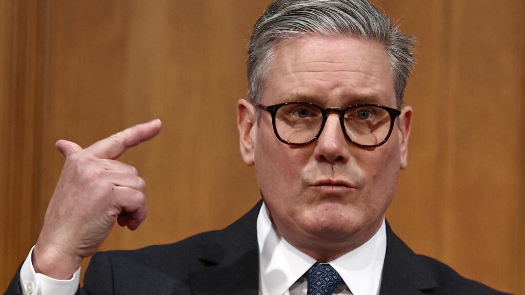 El año de claroscuros de Starmer: entre un bajonazo interno y el protagonismo internacional