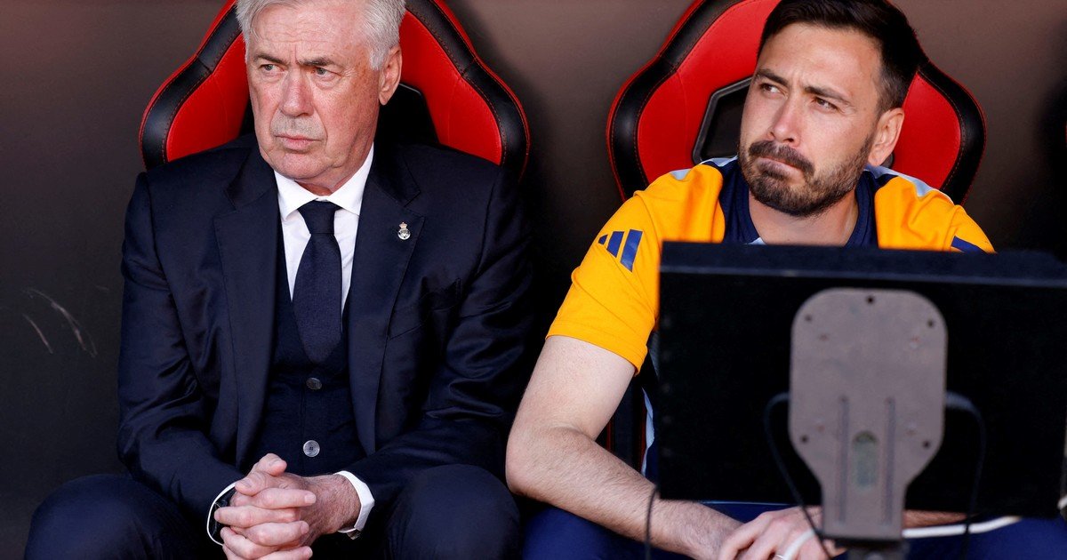 Carlo Ancelotti recién llegó a Brasil y ya hace ruido: su hijo Davide debutará como DT al frente de Botafogo