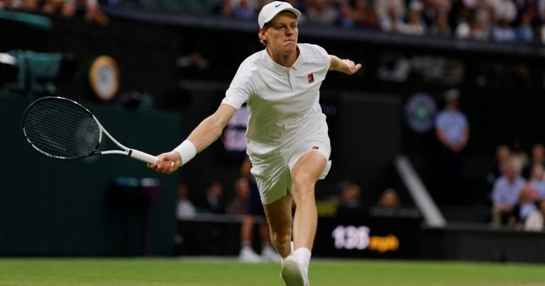 Wimbledon, día 10, EN VIVO: un Jannik Sinner que llega con problemas físicos se enfrenta a Ben Shelton por un lugar en las semifinales