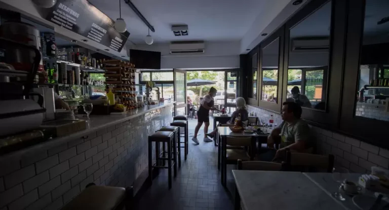 Corte por falta de pago: con cuántas boletas impagas te pueden cortar luz, gas o agua