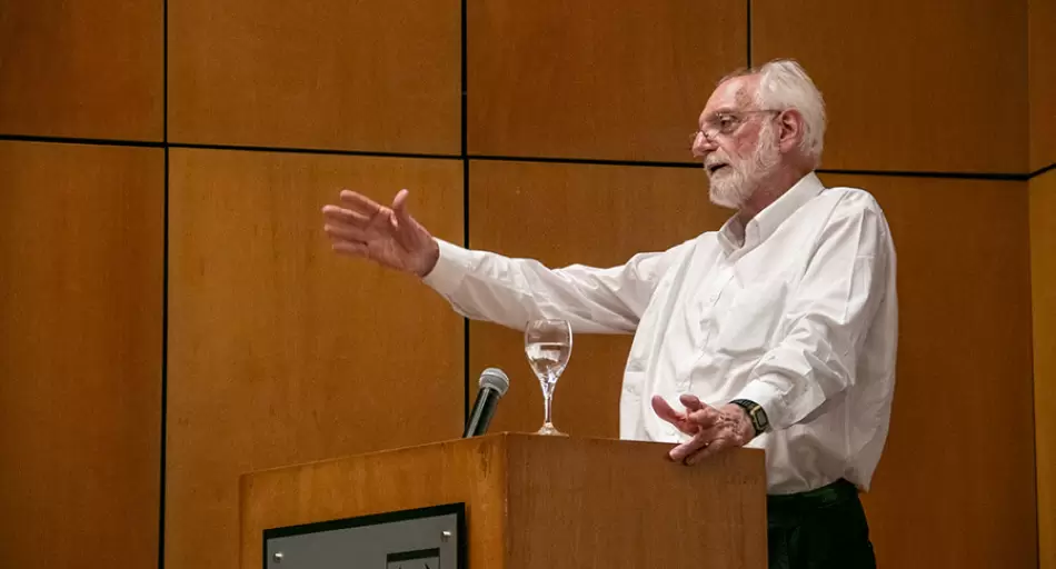 El economista que más conoce a Milei explicó cuál es la fórmula del Gobierno libertario