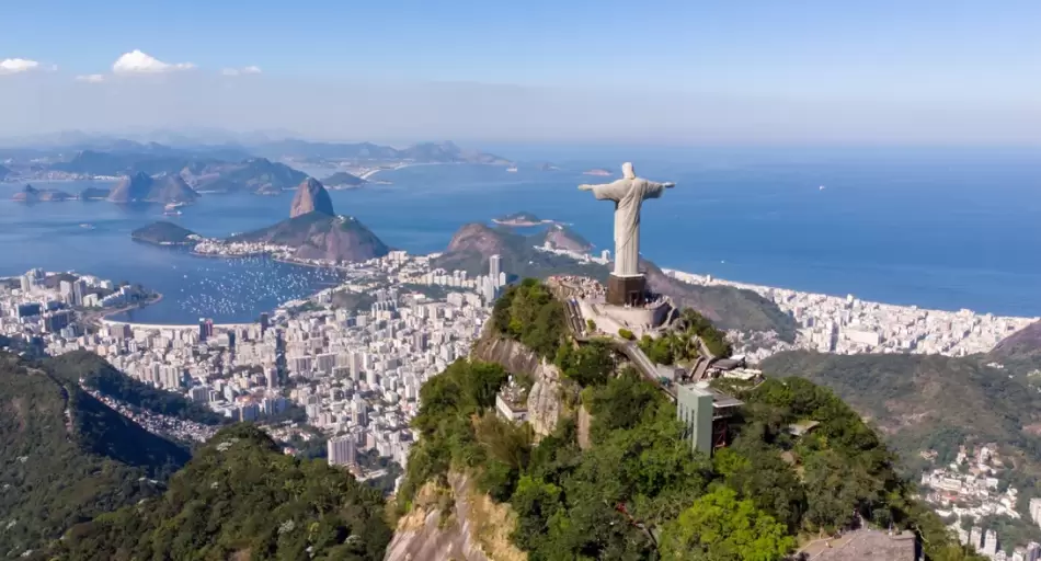 Alerta en Brasil: los dos cambios que pueden frenar el boom de argentinos
