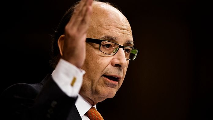 Corrupción en el PP: Acusan al despacho de Montoro de recibir 11 millones de las energéticas