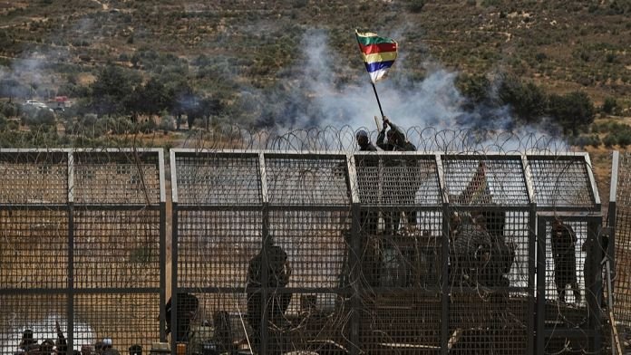 Las tropas sirias regresan a Sueida tras nuevos enfrentamientos entre drusos y beduinos