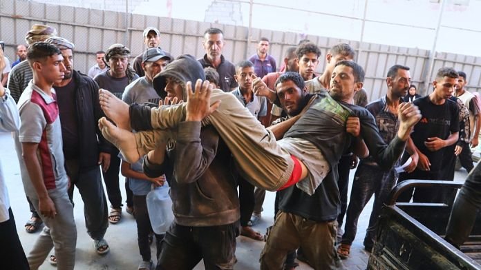 Masacre en Gaza: Tropas israelíes matan a 32 palestinos que buscaban comida