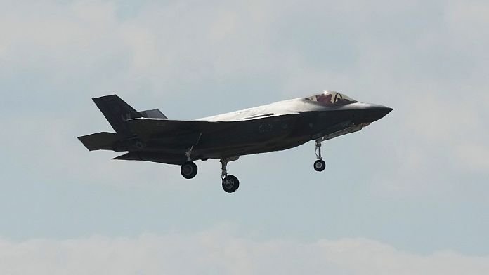 El F-35 varado en India que se convirtió en un meme por fin despega tras cinco semanas en Kerala