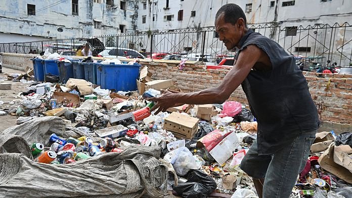 Dimite Marta Elena Feitó, ministra cubana de Trabajo, tras decir que "no hay mendigos" en Cuba