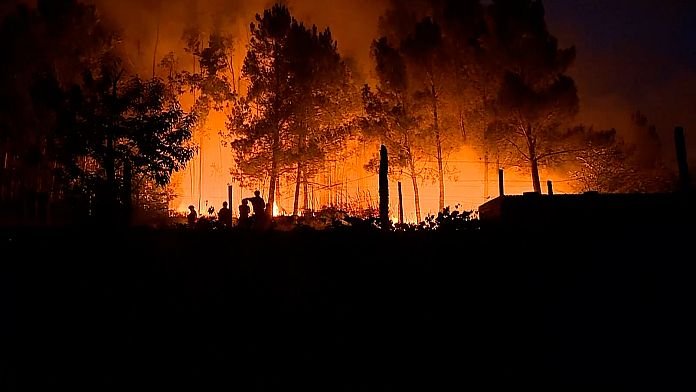 NO COMMENT: Portugal lucha contra grandes incendios forestales durante una intensa ola de calor