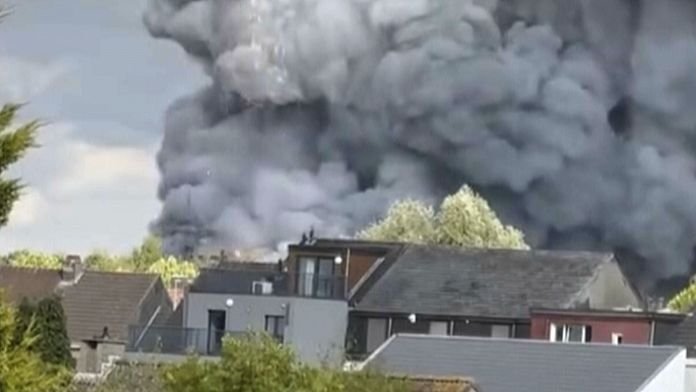 NO COMMENT: Un incendio destruye el escenario principal del festival belga Tomorrowland