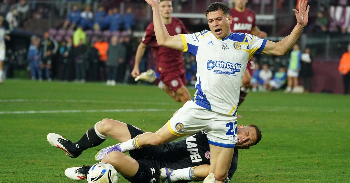 Las polémicas arbitrales que dejó la fecha 2: otro penal que aprovechó Di María, expulsión a Izquierdoz y la mano que reclamó todo San Lorenzo