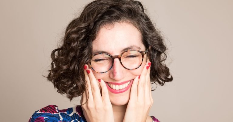 María Luque: toda la belleza que se esconde en la vida de una maestra jubilada